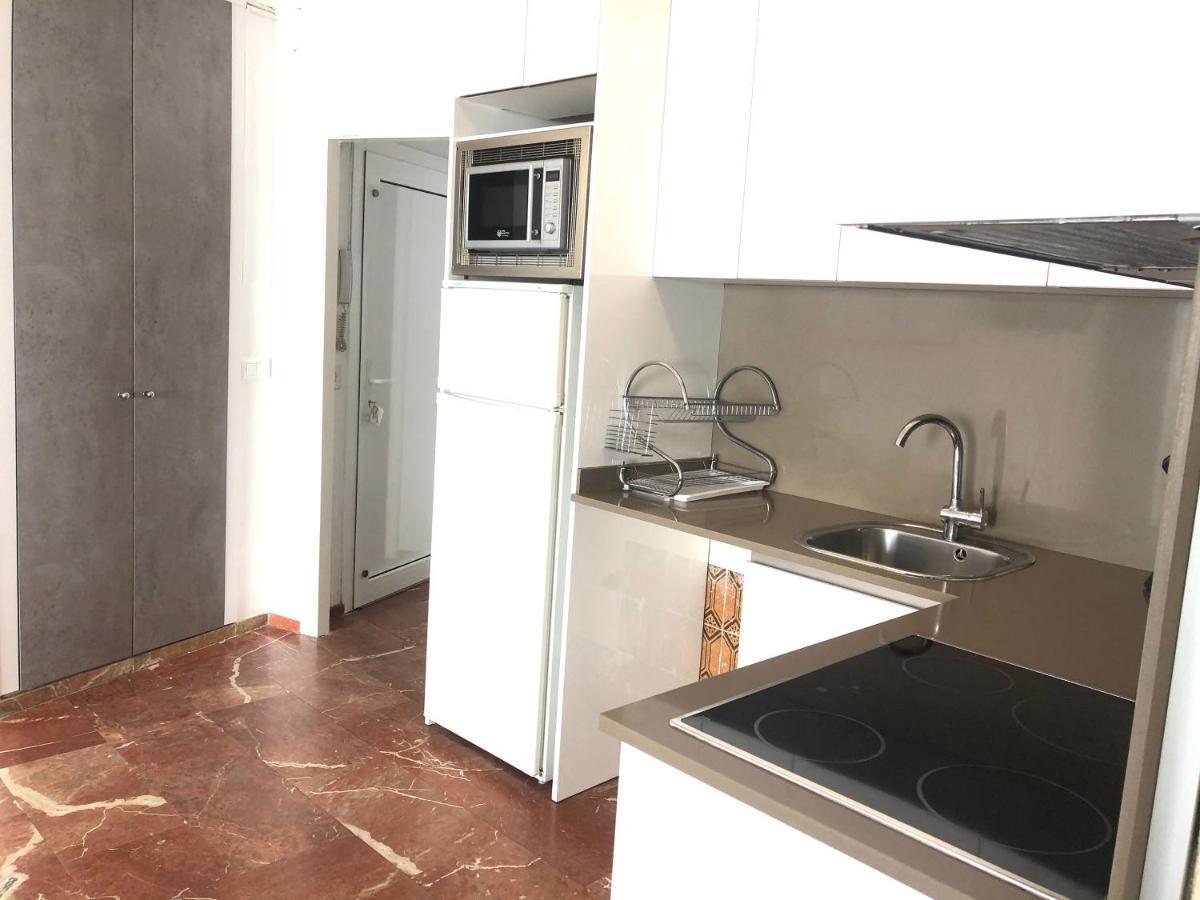 Palmeras - Apartamento En El Centro De Roses - Cerca De La Playa - Terraza - Wifi Luaran gambar